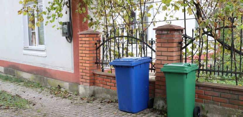 a model of household waste management in private buildings