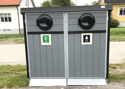 Waste sorting bins