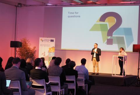 Questions on stage at event Questions on stage at event