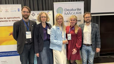 The Ukrainian delegation with UCA ambassador, CLUSTERO CEO Daniel Cosnita. Left to right: Vasyl Tkachuk, Lesia Sobolevska, Olga Shapoval, Olena Lojenko, Daniel Cosnita.