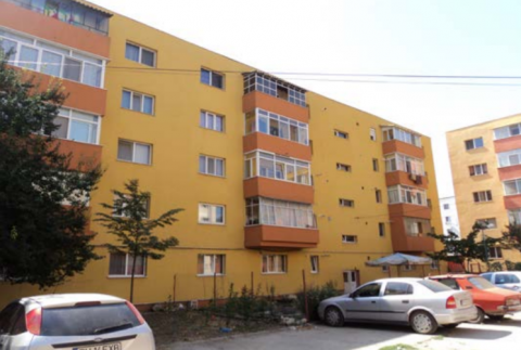 Retrofitting multi-apartment buildings in Mizil