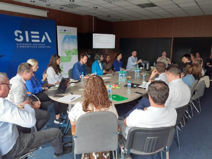 SIEA meet with stakeholder