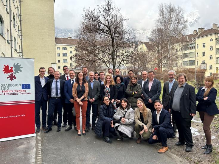 Group picture of participants of the Innsbruck peer review Group picture of participants of the Innsbruck peer review