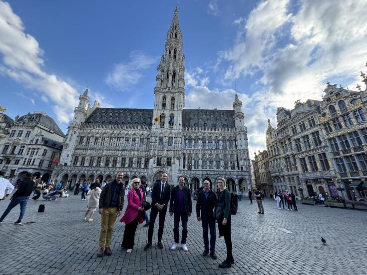 People in Brussels grand-place