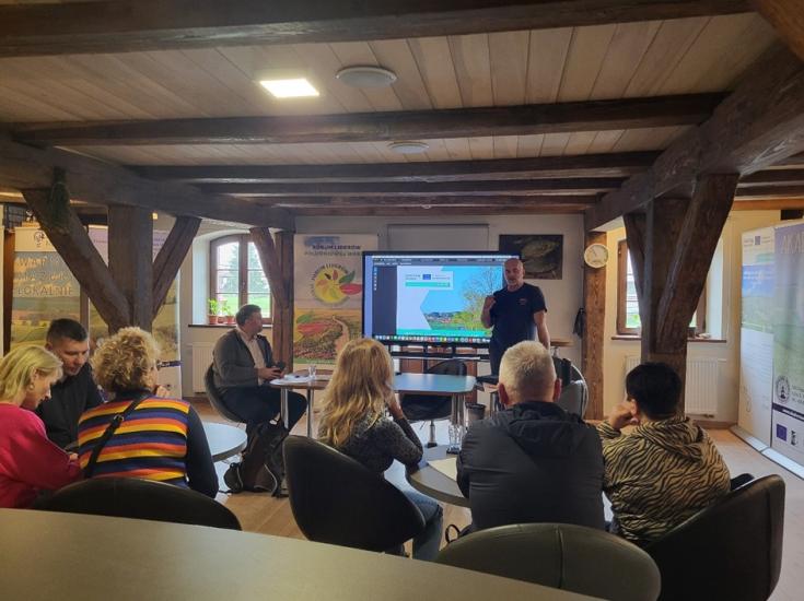 INSPIRE Regional Stakeholder Meeting in Gietrzwałd with 14 advisors from the Warmian-Masurian Agricultural Advisory Center (WMAAC), a local farmer, and Local Action Group (LAG) employees.