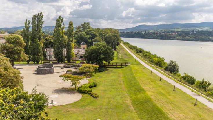 View of the Danube as it flows through Karva.