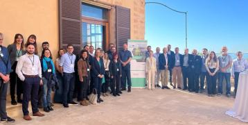 UNLOCK Symposium group picture in Mallorca