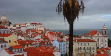 Buildings next to the coast COPR Isaure Suplisson